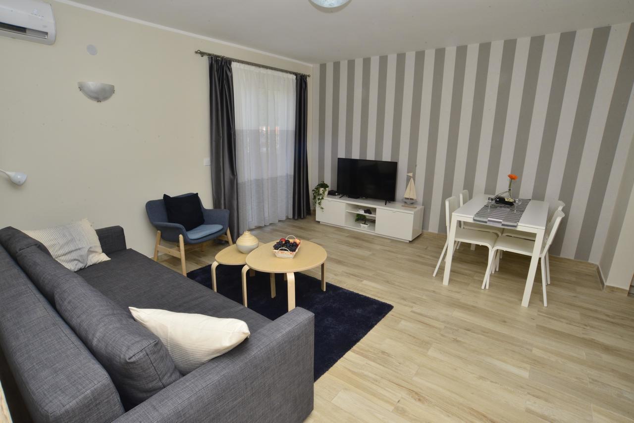 Apartman Bradasevic Tivat Exterior photo